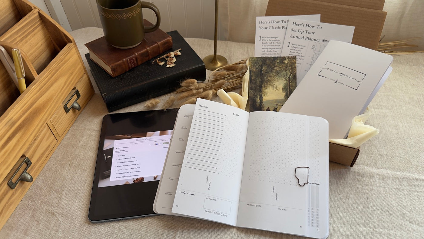 The Getting Started Kit — Evergreen Classic day planner, Annual calendar booklet, and Renew course